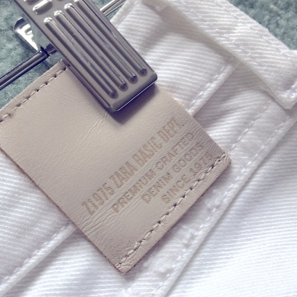 Zara white jeans boyfriend fit. - Picture 3 of 8